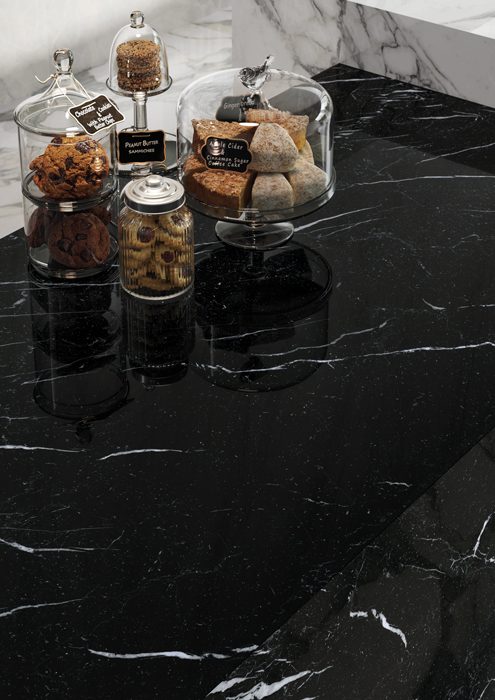 STP-Ebony-Ivory-Nero-Marquinia-24x48-Roomscene STP-Ebony-Ivory-Nero-Marquinia-24x48-Roomscene
