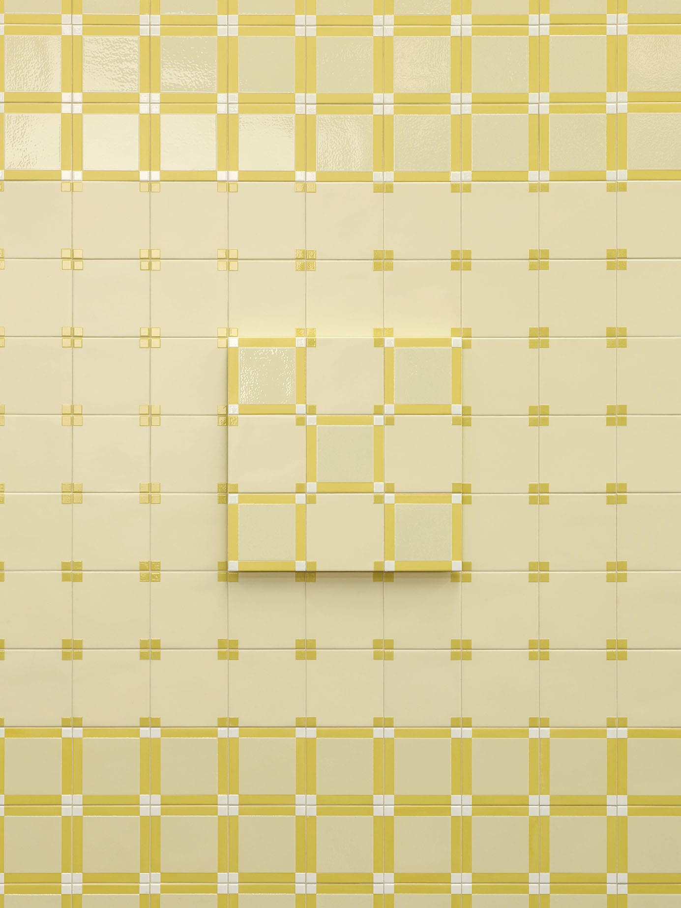 Mutina-Homage-Square-Dash-Dot-Citron