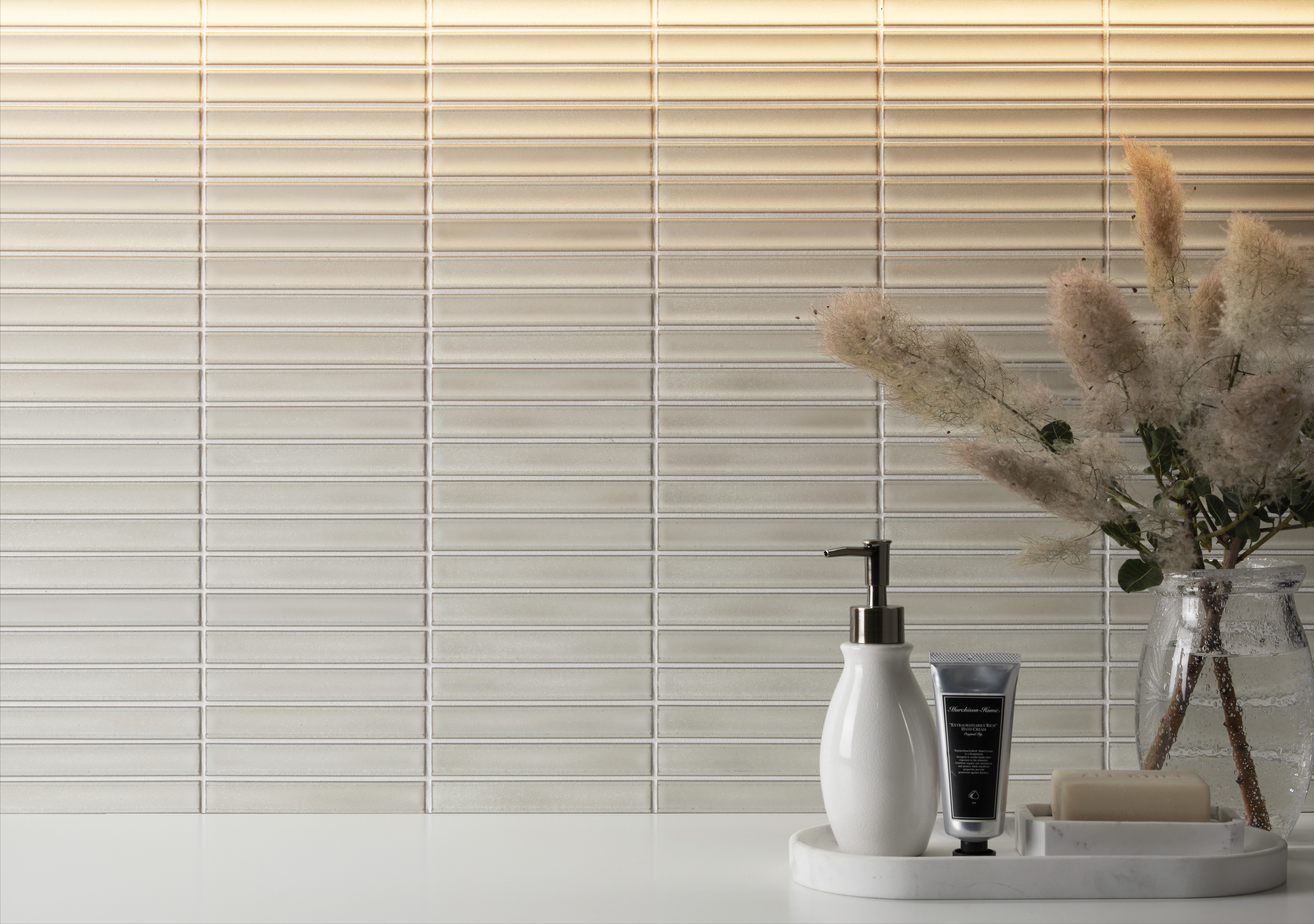Inax_Yukasumi_White_Roomscene Inax_Yukasumi_White_Roomscene