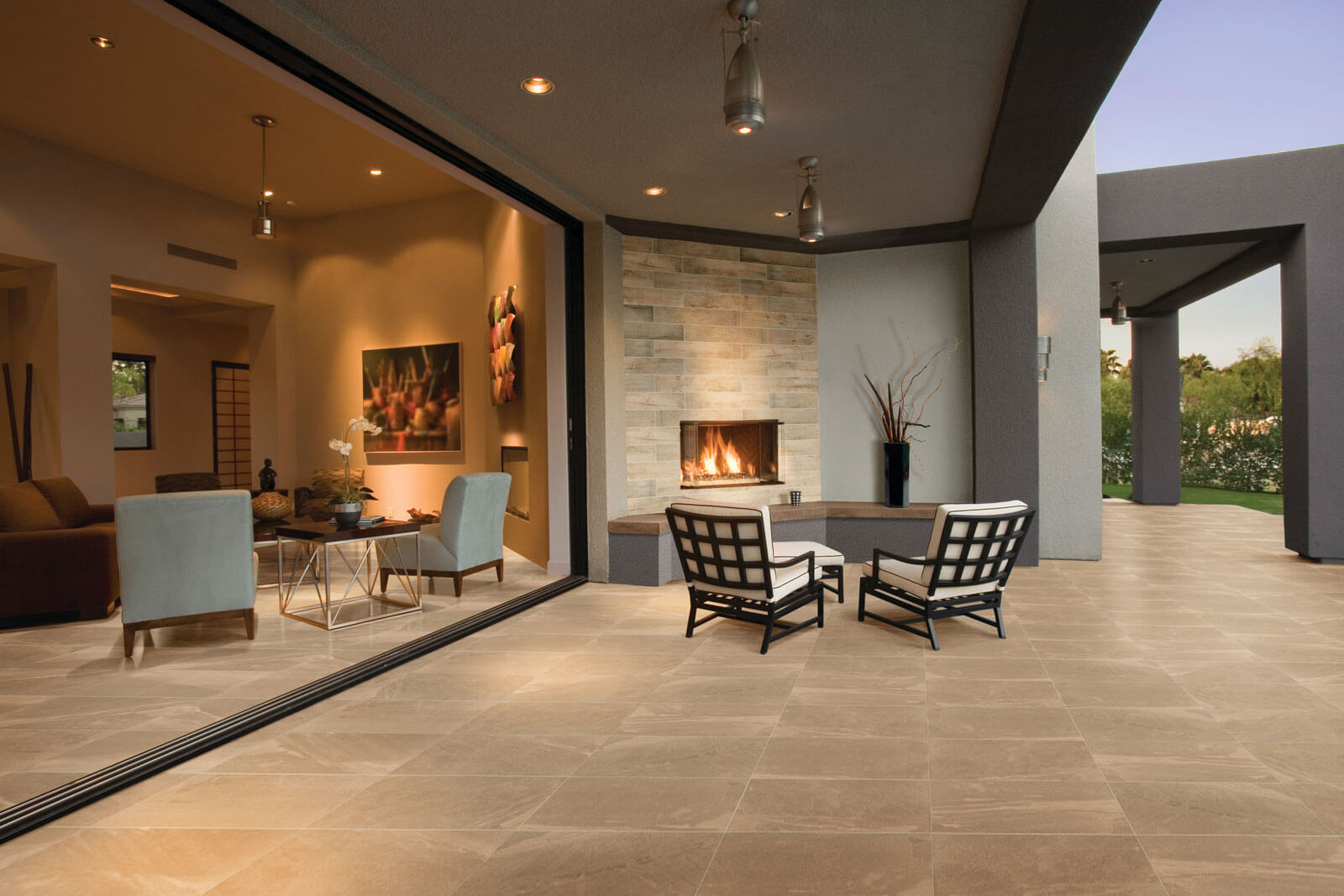 STP Rocas Cool Beige Commercial
